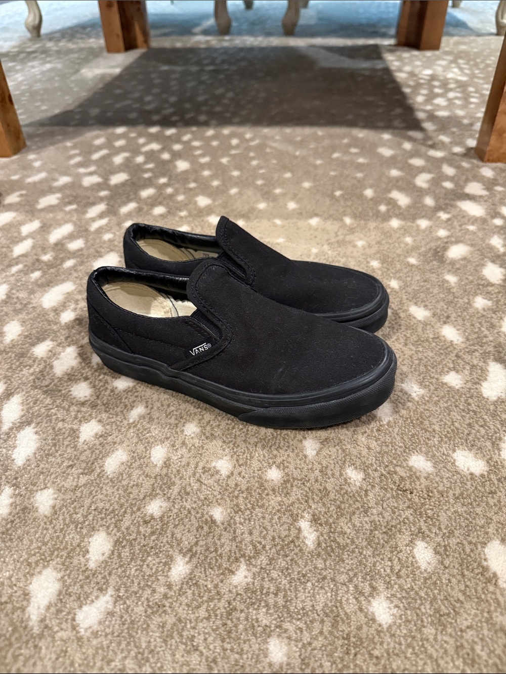 Vans Classic Kids Black Slip-On Canvas Sneakers. Size 2